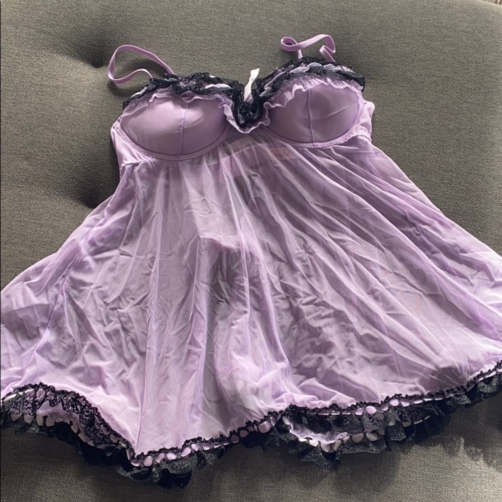 Lavender and Black Lace Negligee & Panty Set Small